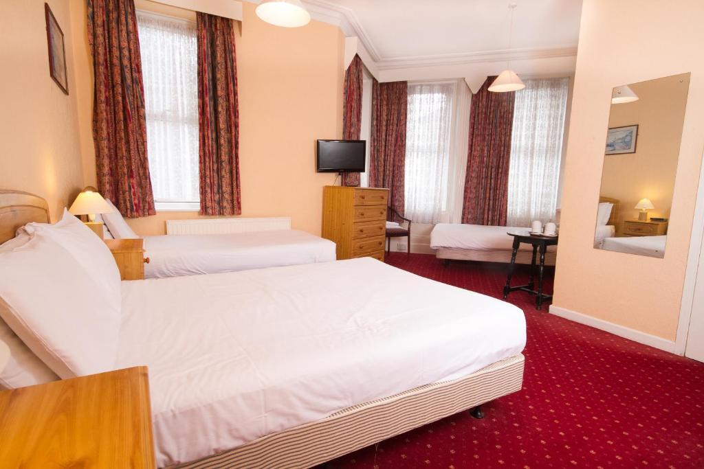 Travelrest Centre Seafront Hotel Bournemouth Szoba fotó